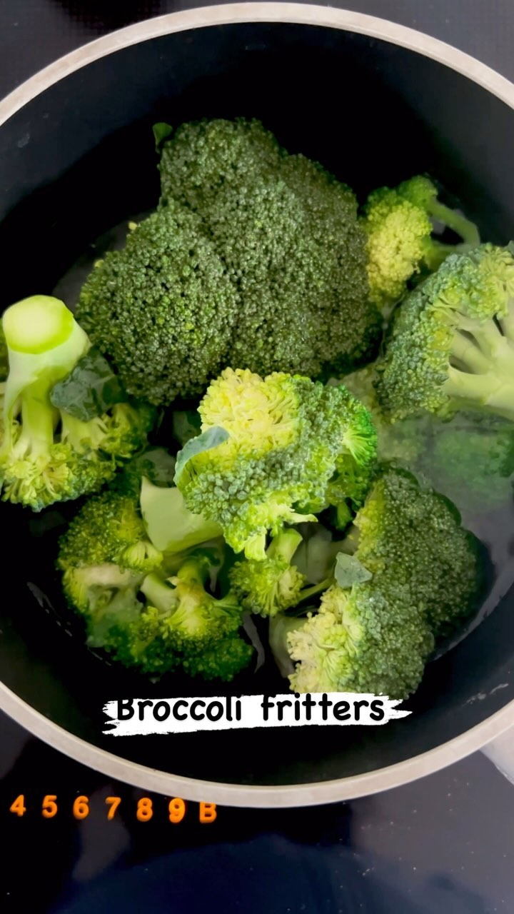 Nutritious Broccoli Fritters for Kids