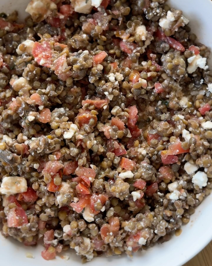 Easy Lentil Dip with Bruschetta and Feta