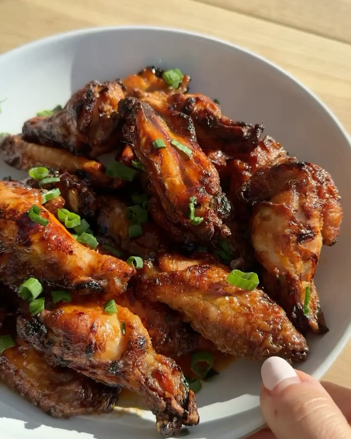 Homemade Crispy Chicken Wings Two Ways