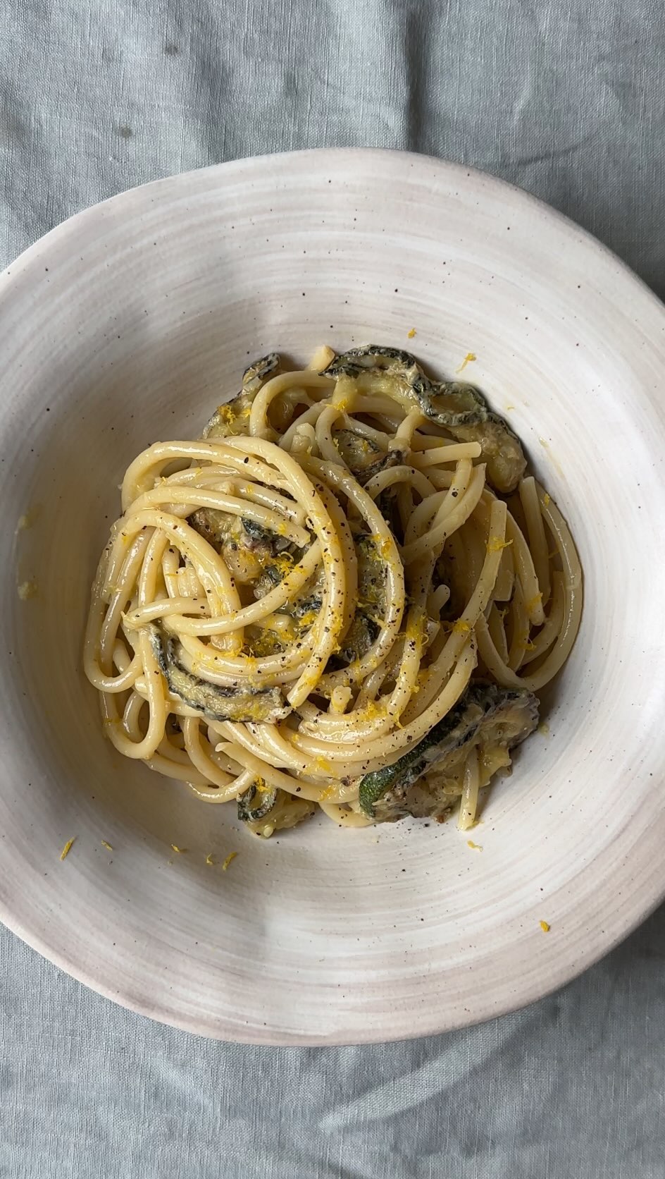 Lemon Courgette Spaghetti with Parmesan