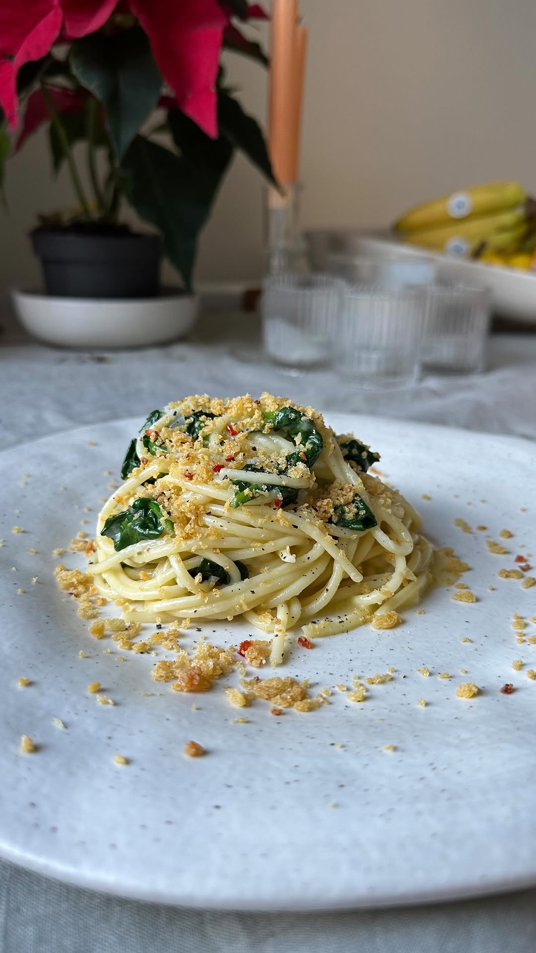 Creamy Lemon and Spinach Spaghetti with Garlic Crumb