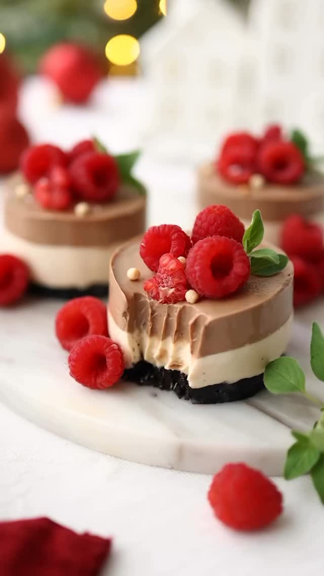 No-Bake Chocolate and Black Tea Cheesecakes