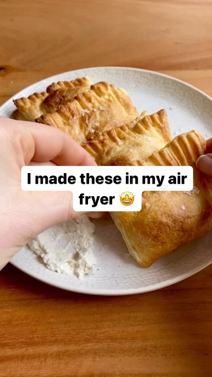 Easy Air Fryer Cream Cheese Puffs