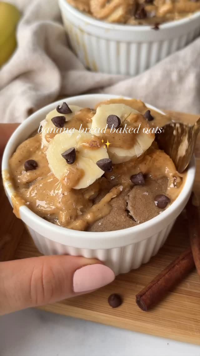Banana Bread Baked Oats