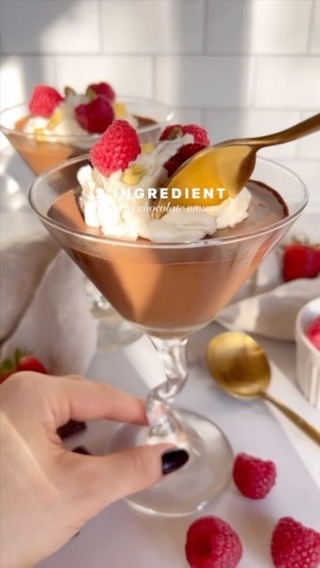 Easy Vegan Chocolate Mousse