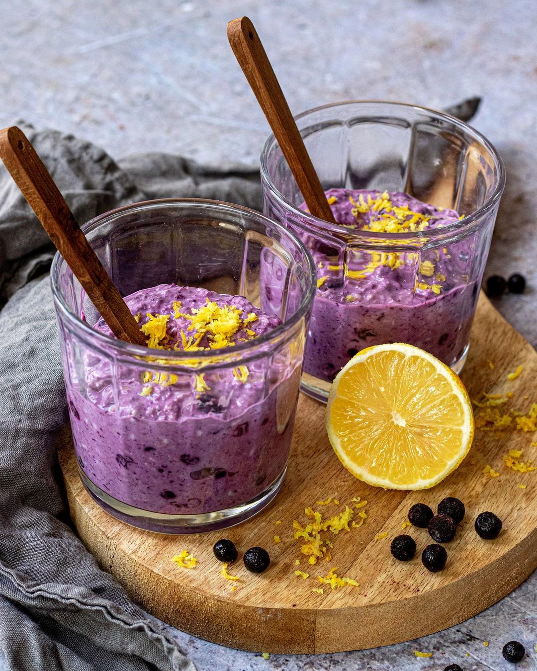 Blueberry Lemon Cheesecake Overnight Oats