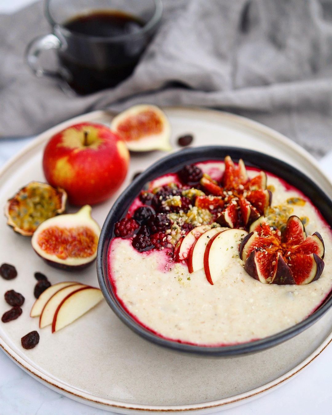 Vegan Oat Porridge with Hemp Seeds and Syrup