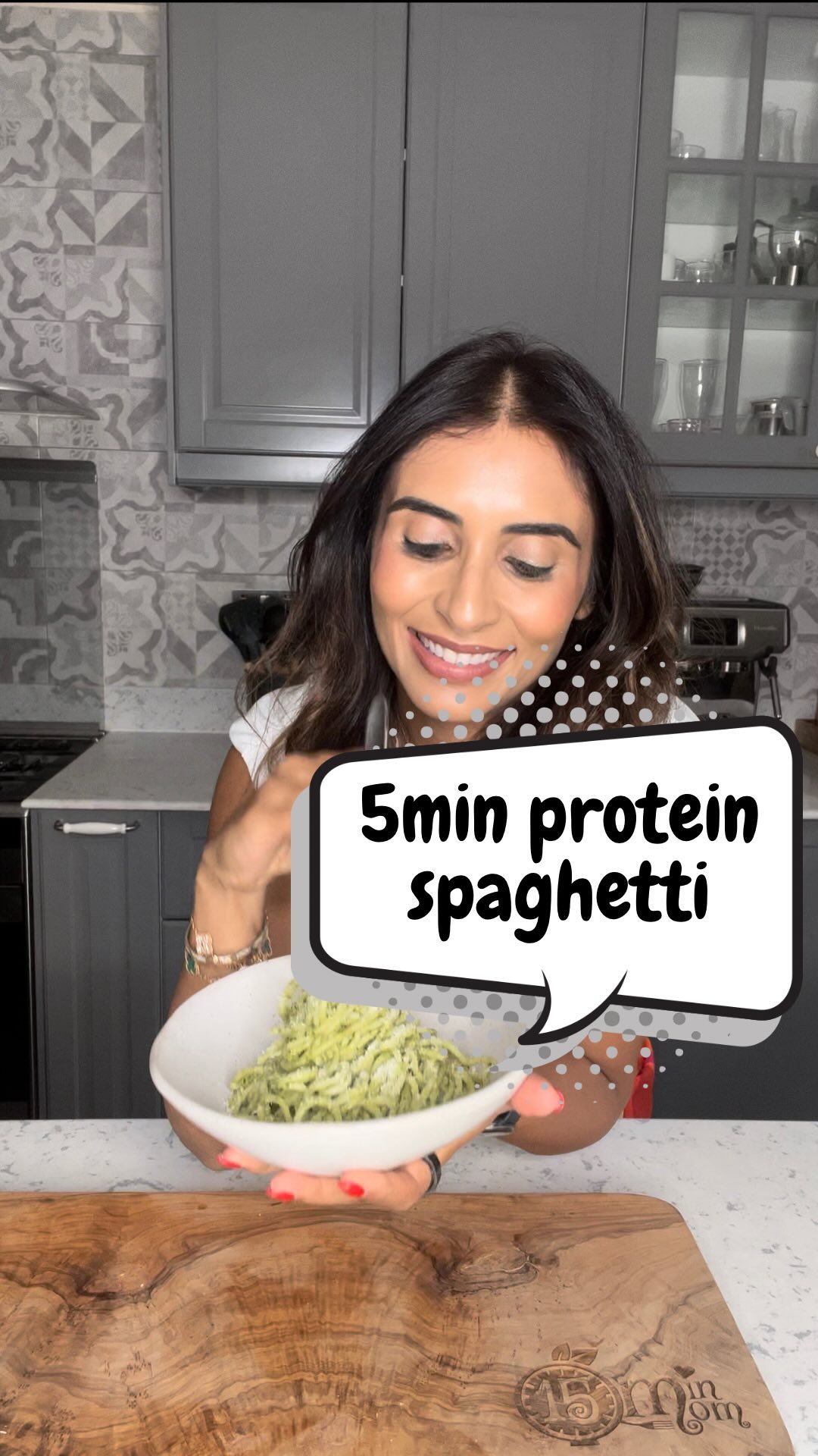 Quick Hummus Pesto Spaghetti Dish