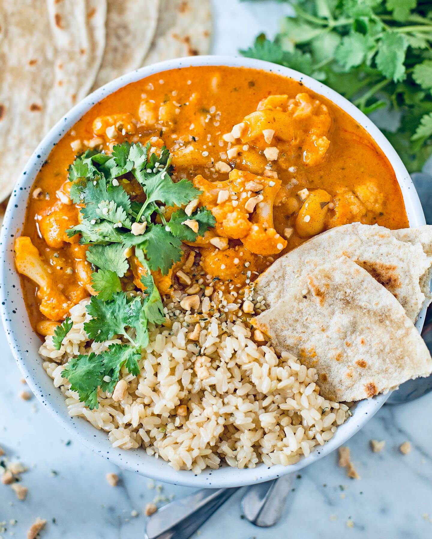 Cauliflower and White Bean Curry
