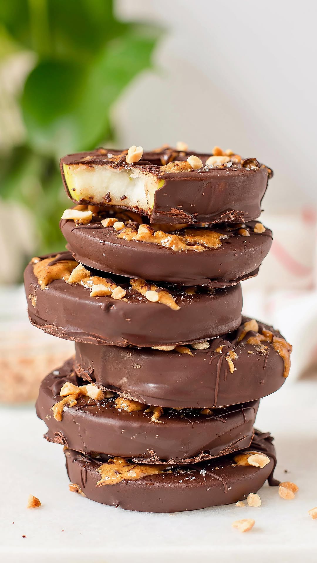 Snickers Apple Donut Treats