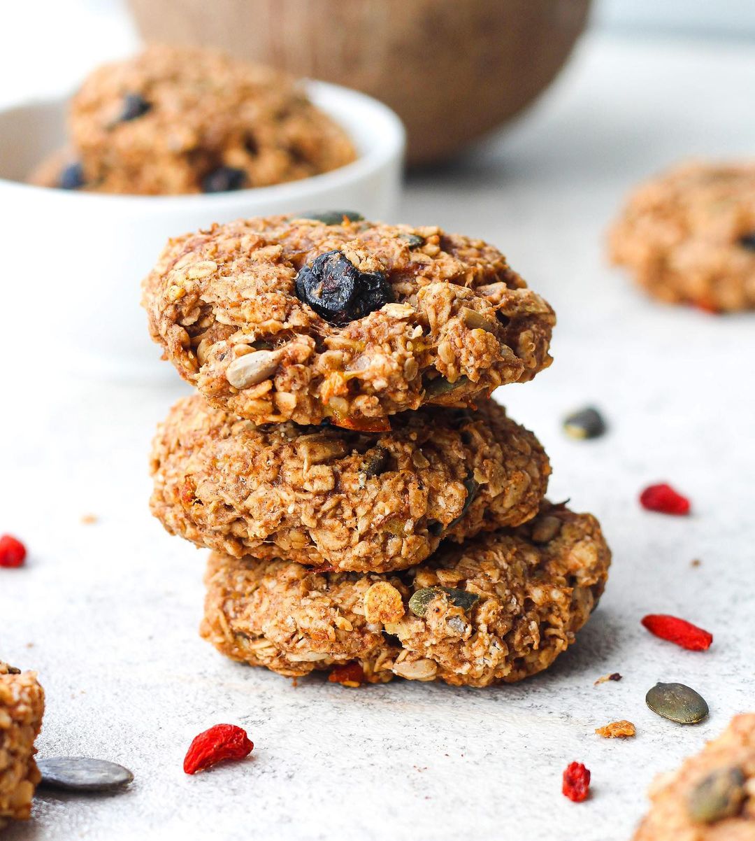 Insanely Chewy Nutritious Superfood Breakfast Cookies