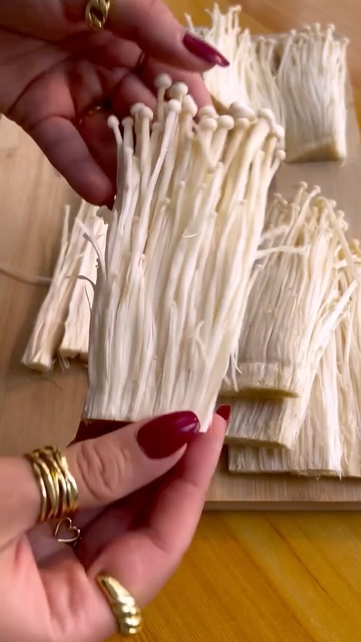Bang Bang Enoki Mushrooms