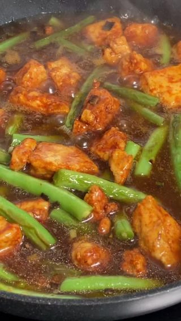 Spicy Crispy Tofu Stir-Fry
