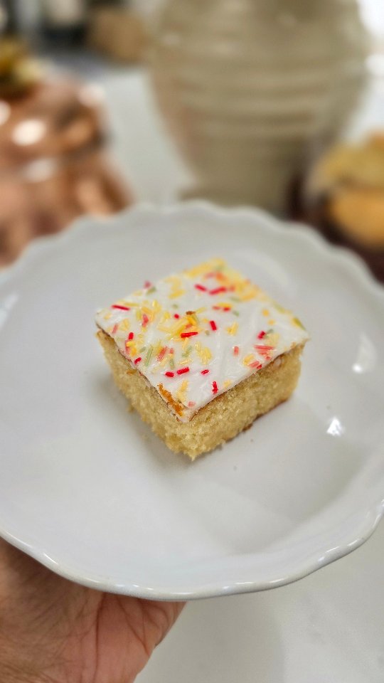 Easy One-Bowl School Cake