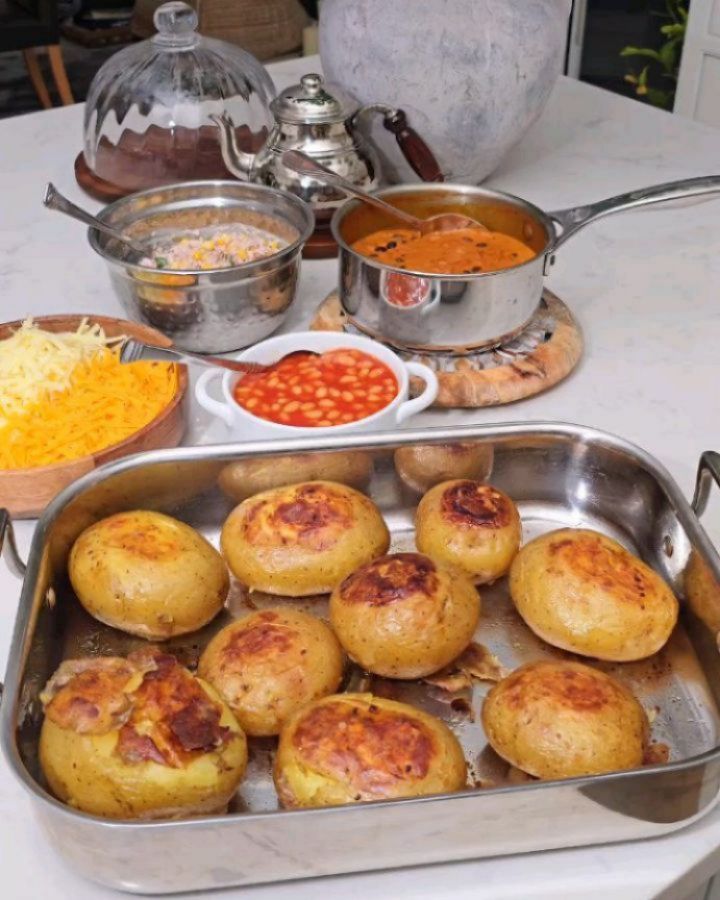 Jacket Potatoes with Chilli Beans