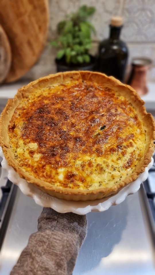 Vegetable Quiche with Flexible Ingredients