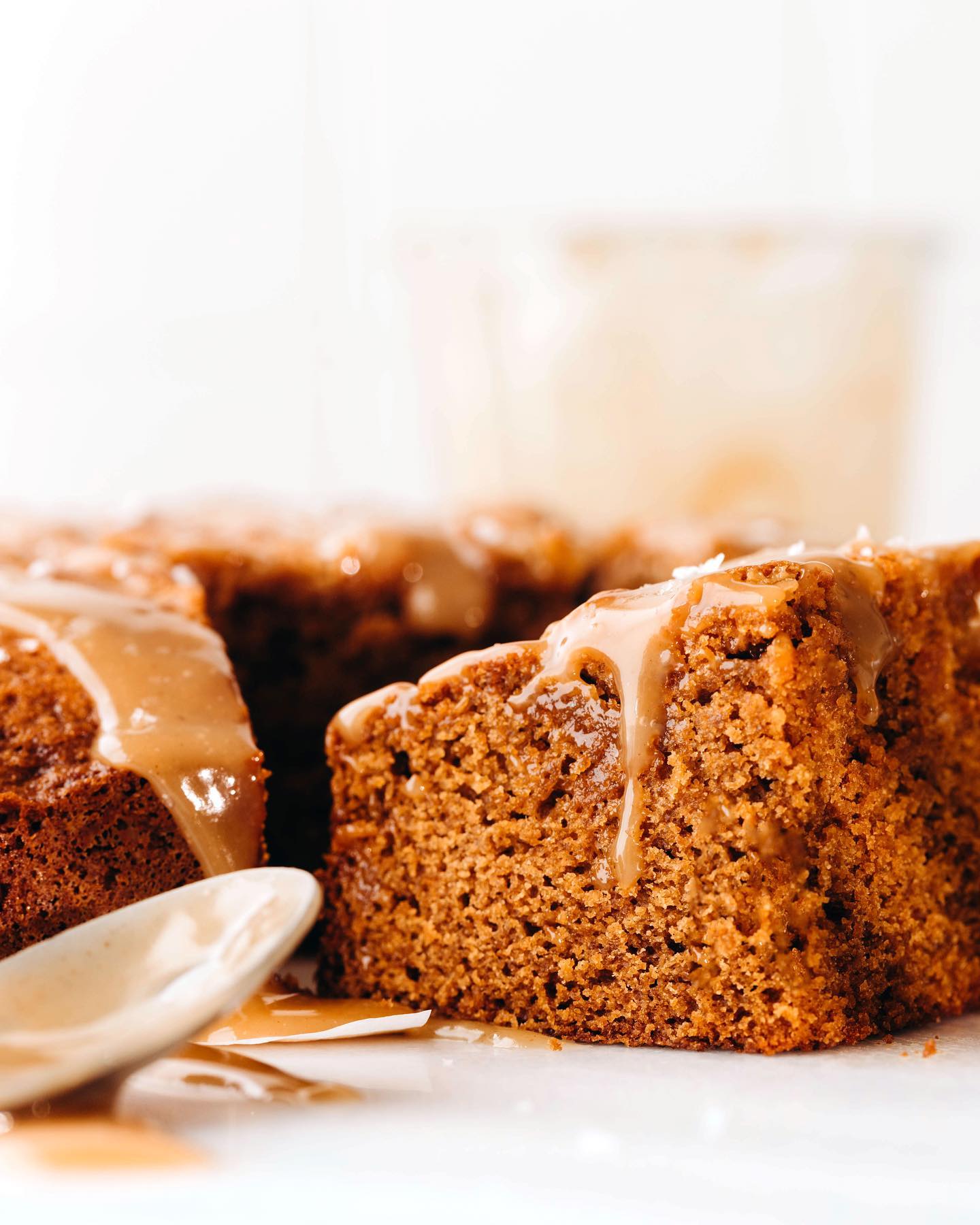 Salted Caramel Swirl Blondies