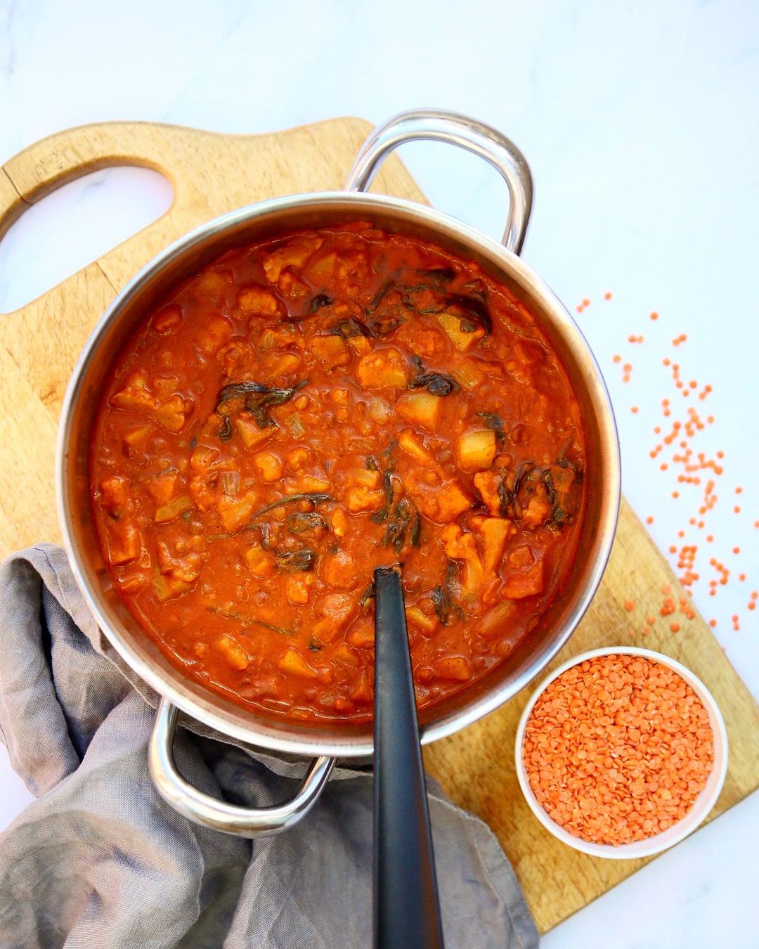 Cauliflower Curry with Lentils and Spinach