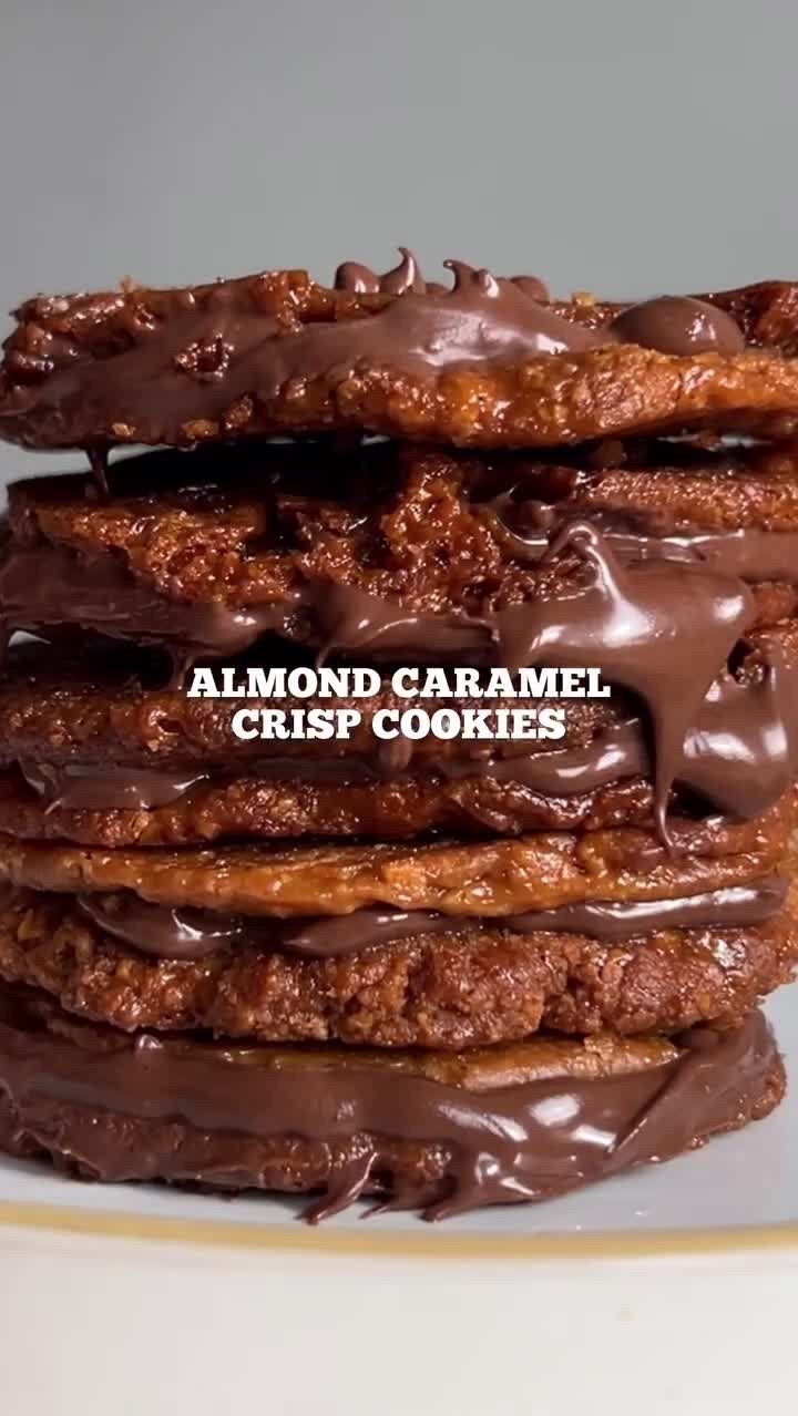 Almond Caramel Crisp Cookies