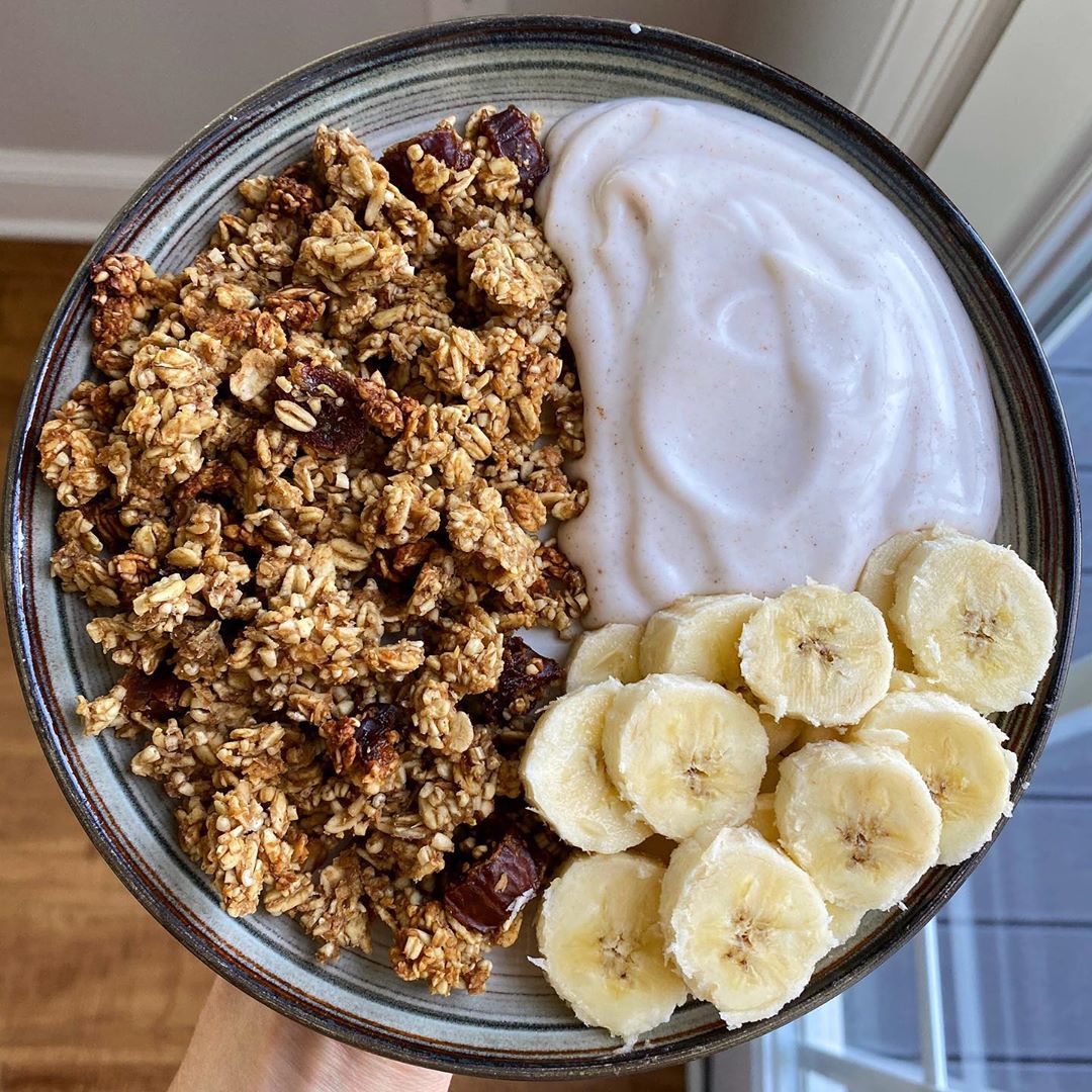 Peanut Butter and Date Granola