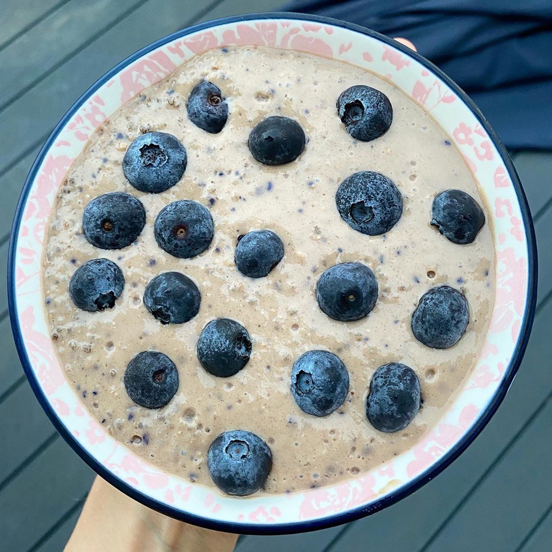 Blueberry Banana Breakfast Pudding