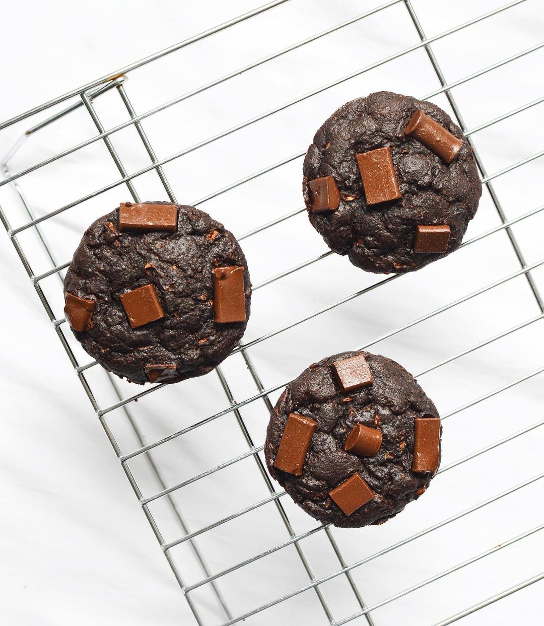 Moist Chocolate Zucchini Muffins with Protein