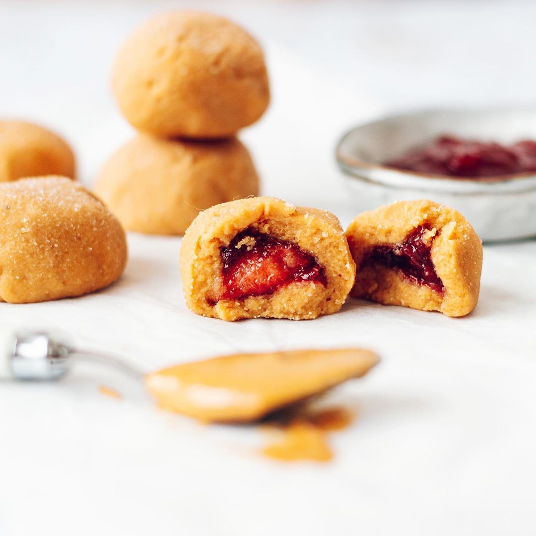 Peanut Butter and Jelly Bites