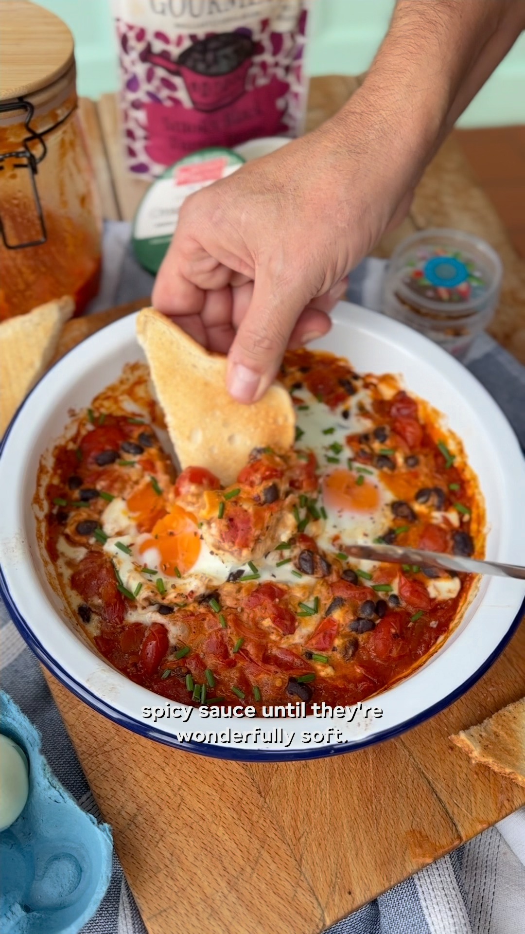 Smoky Black Bean Shakshuka