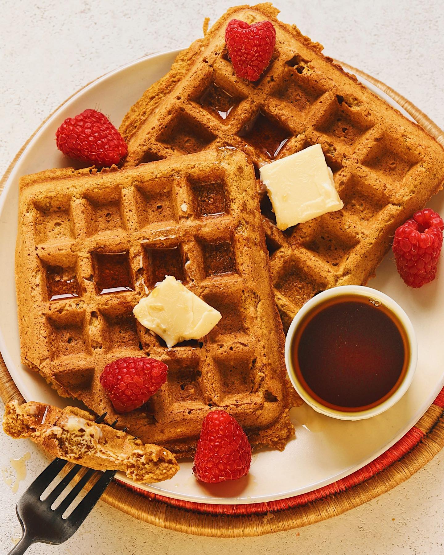 Pumpkin Pie Spice Oat Waffles