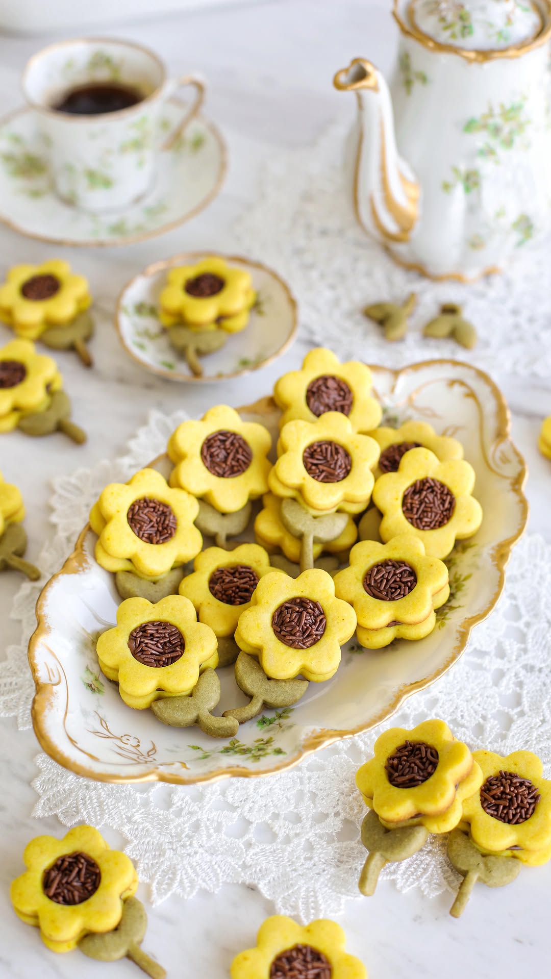 Sunflower Cookies with Matcha and Turmeric