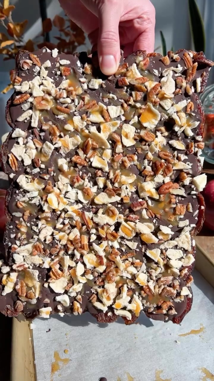 Caramel Apple Chocolate Date Bark