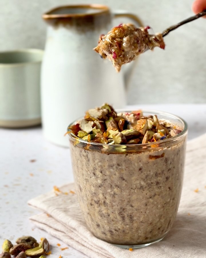 Baklava Inspired Overnight Oats
