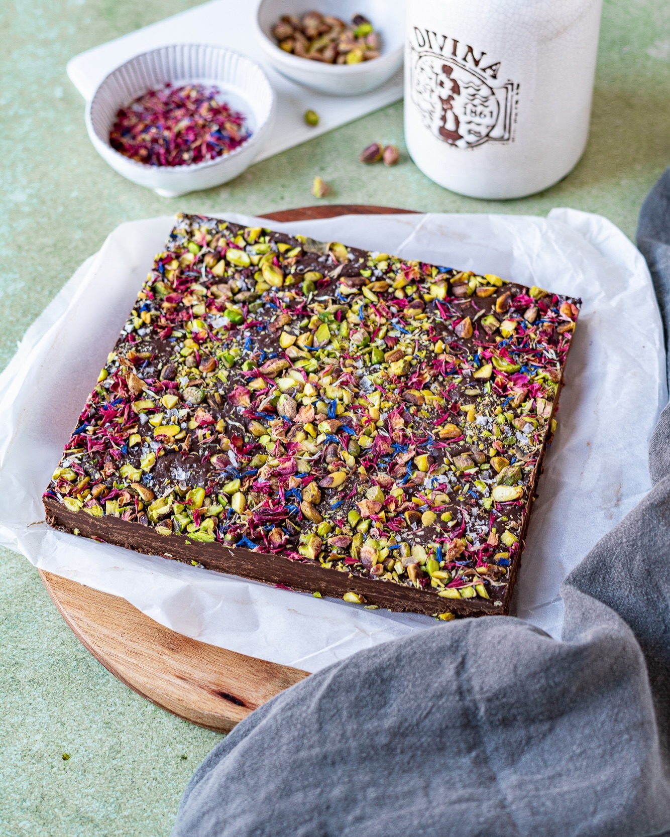 Vegan Chocolate Fudge with Pistachios