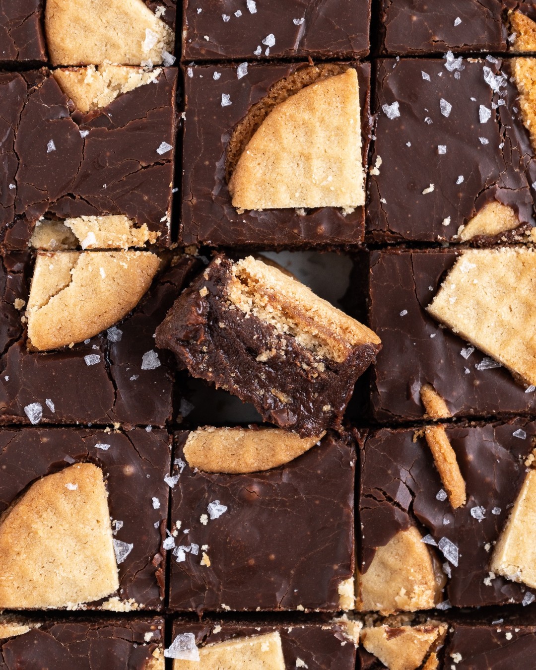 Simple Vegan Chocolate Fudge