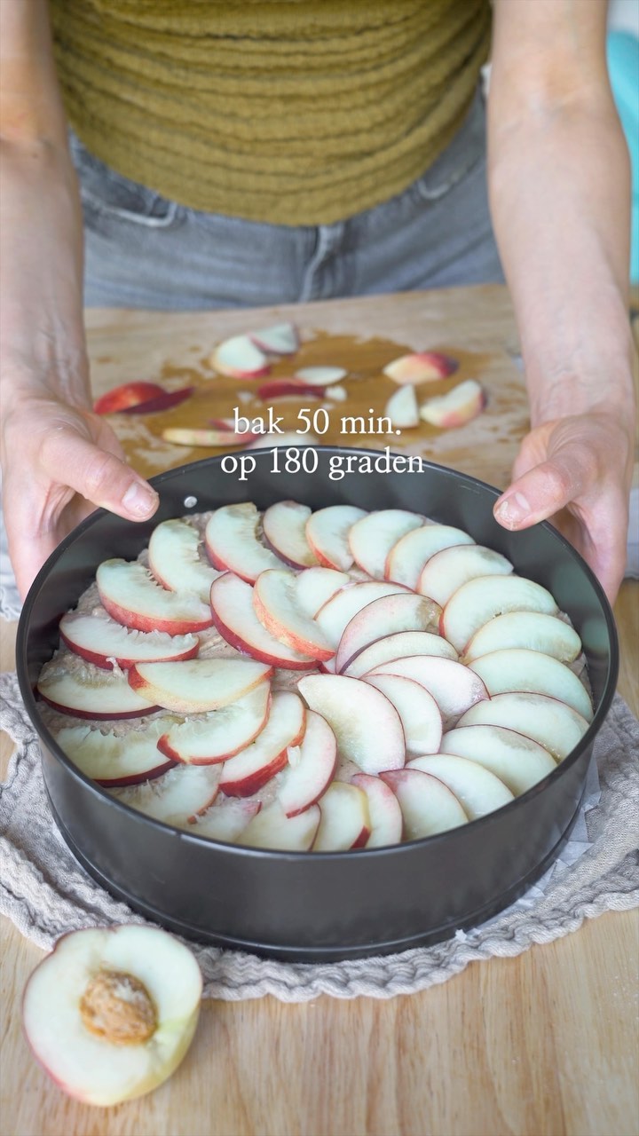 Gluten-Free Peach Breakfast Cake