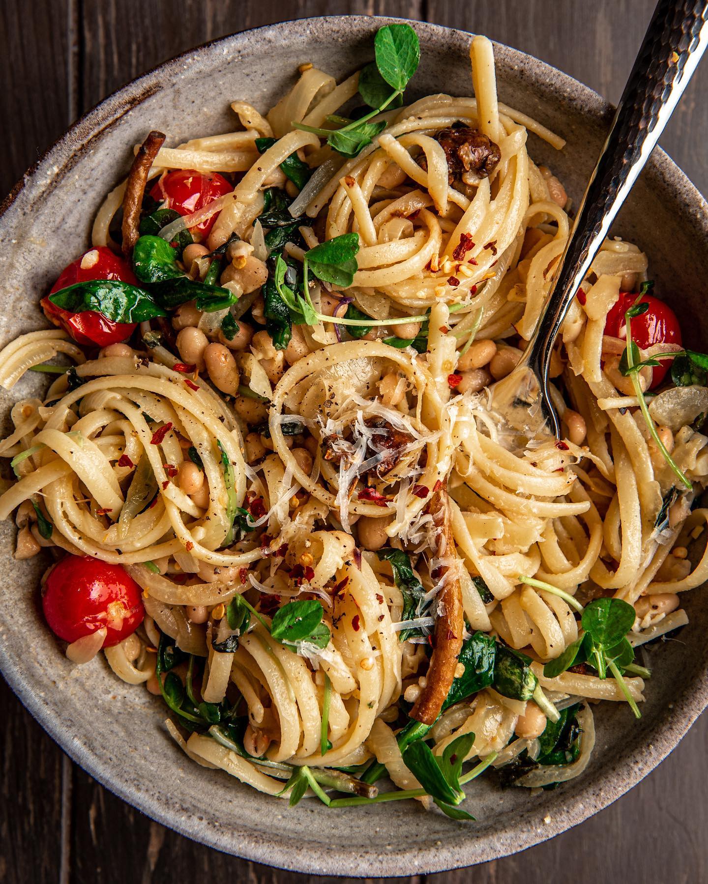 Vegan Linguine with Onions