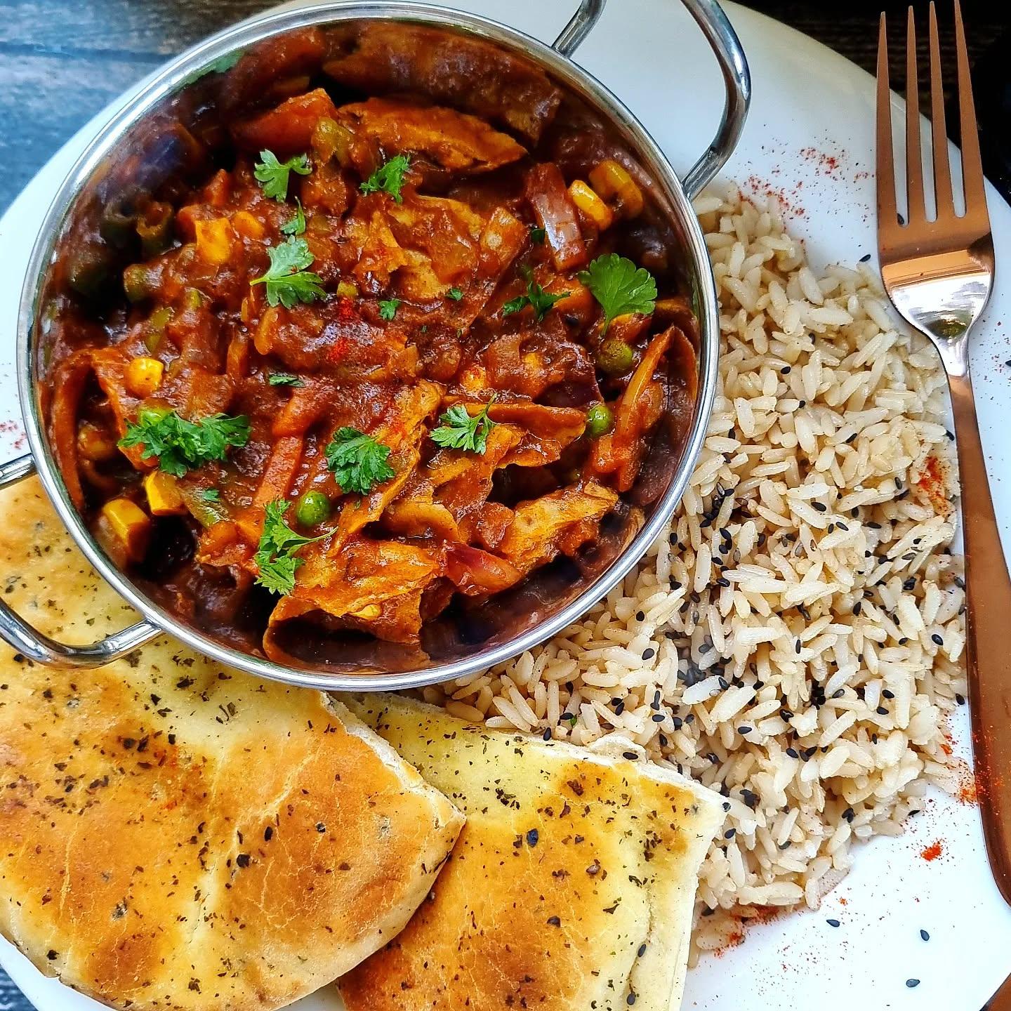 Vegan Balti Curry with Rice and Naan