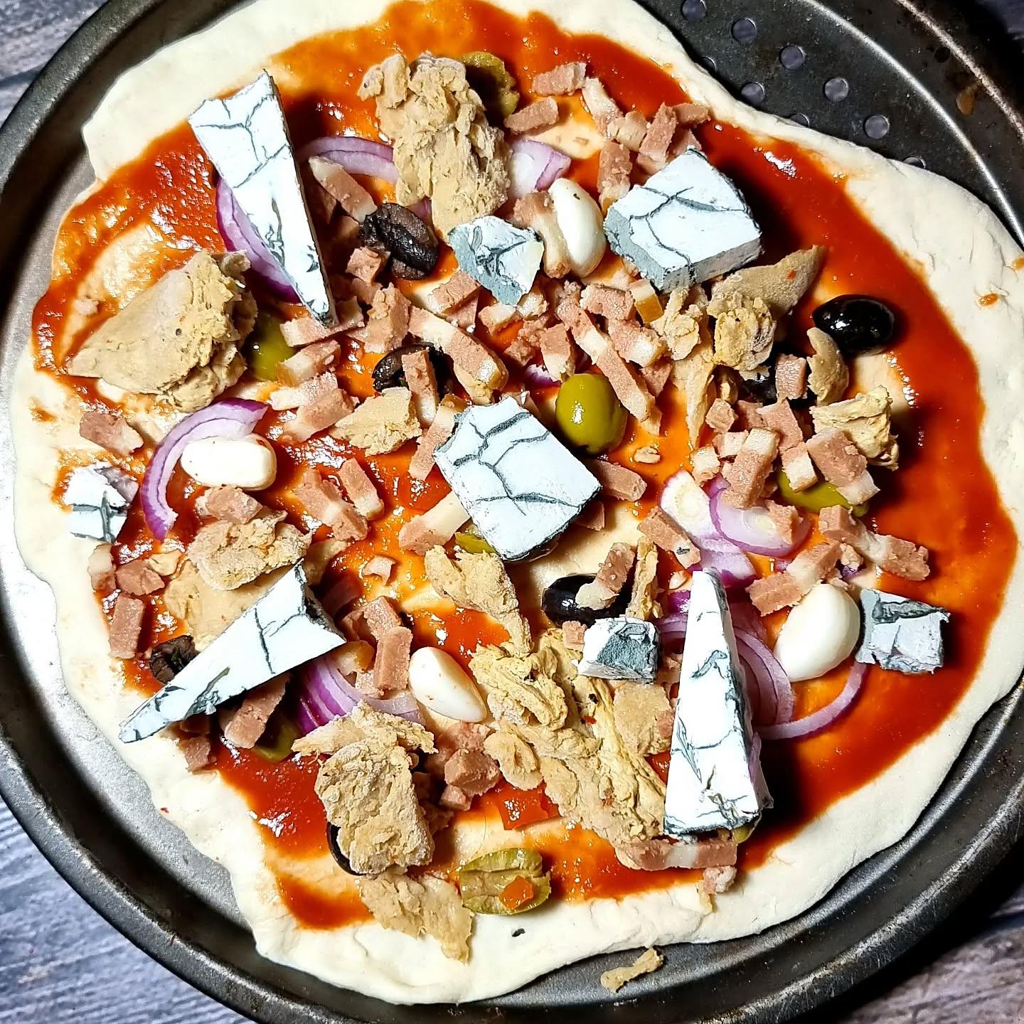 Vegan Blue Cheese Chicken Bacon Pizza