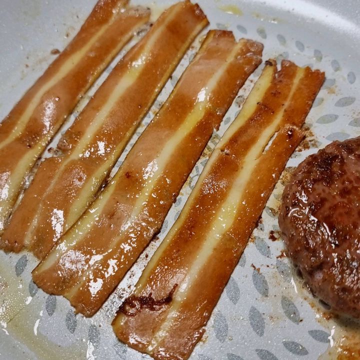 Plant-Based Bacon Cheese Burger