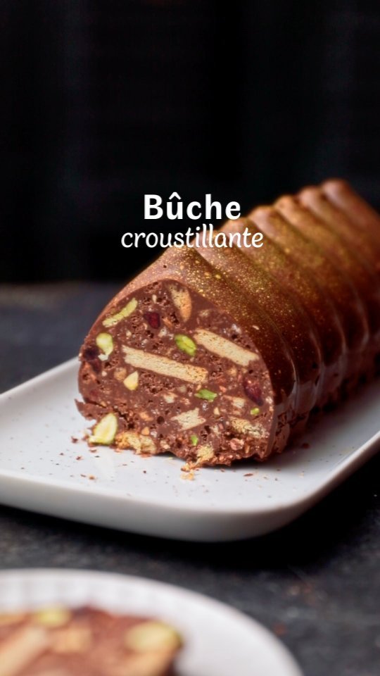 Simplest No-Bake Chocolate Yule Log