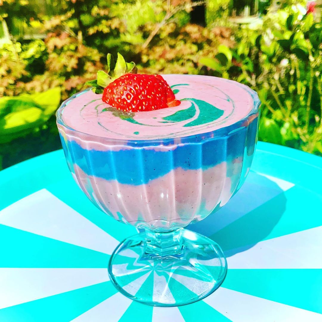 Unicorn Rainbow Smoothie Breakfast