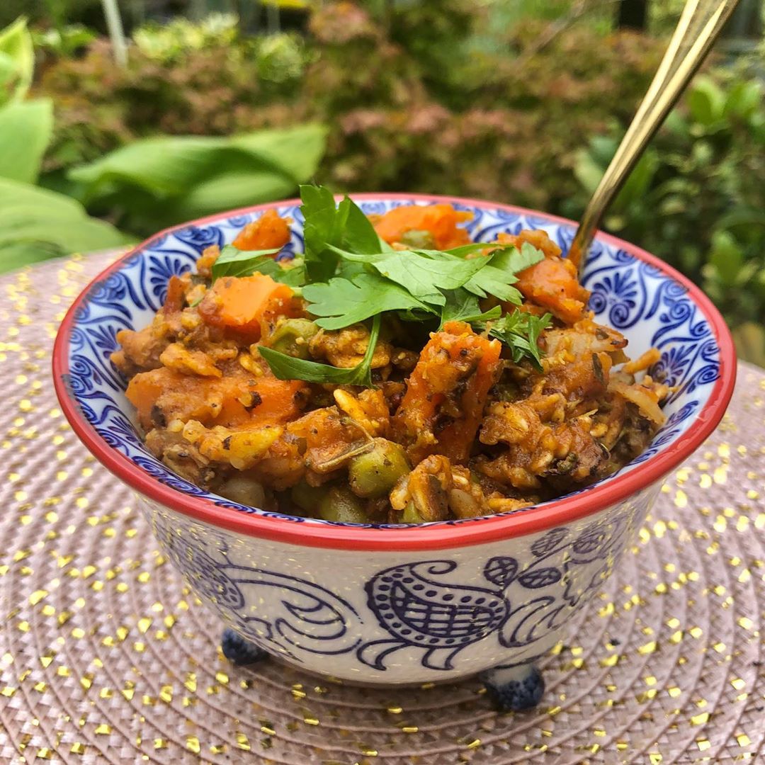 Spicy Indian Masala Oats Breakfast