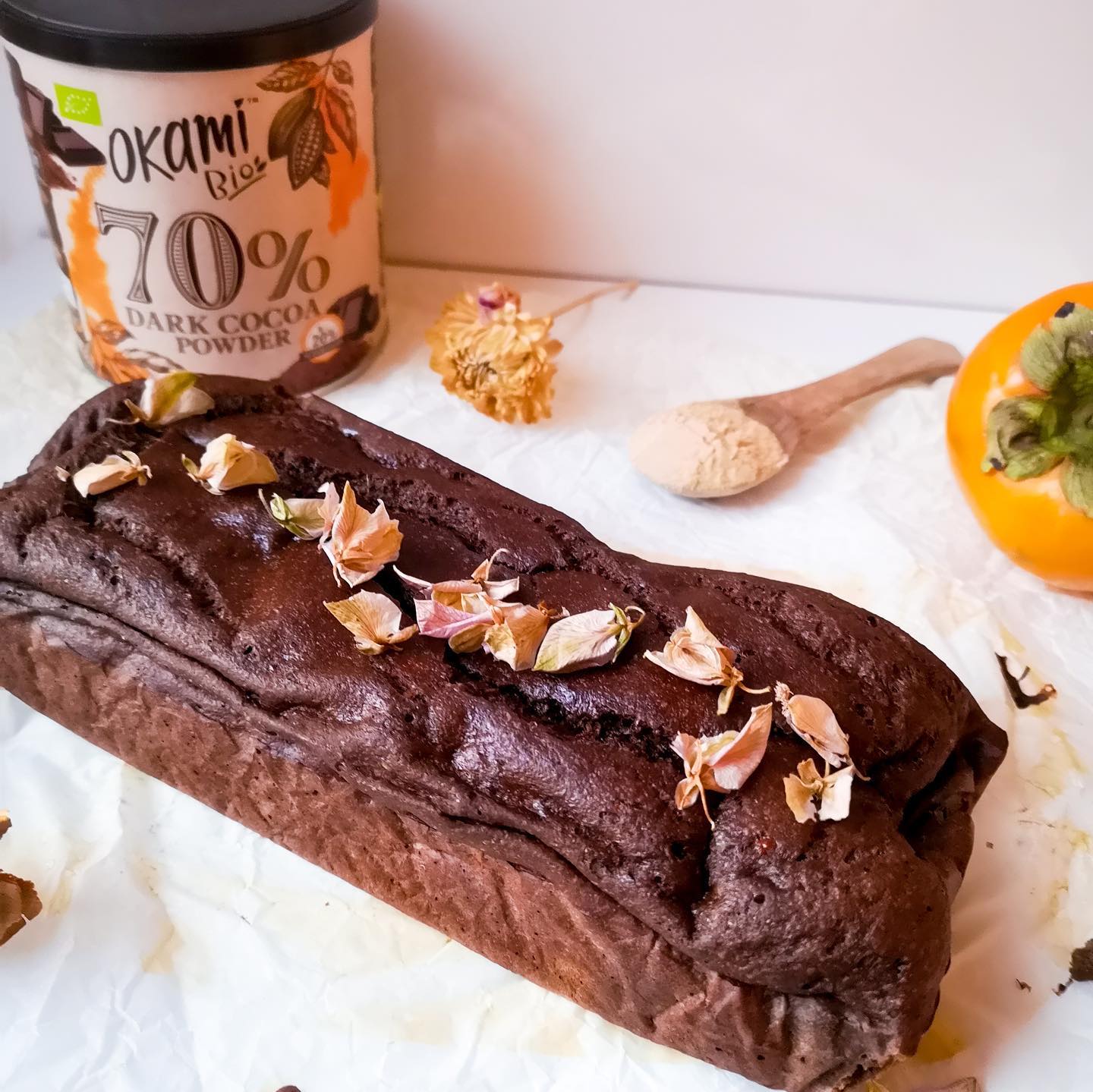 Persimmon Cocoa Sponge Cake