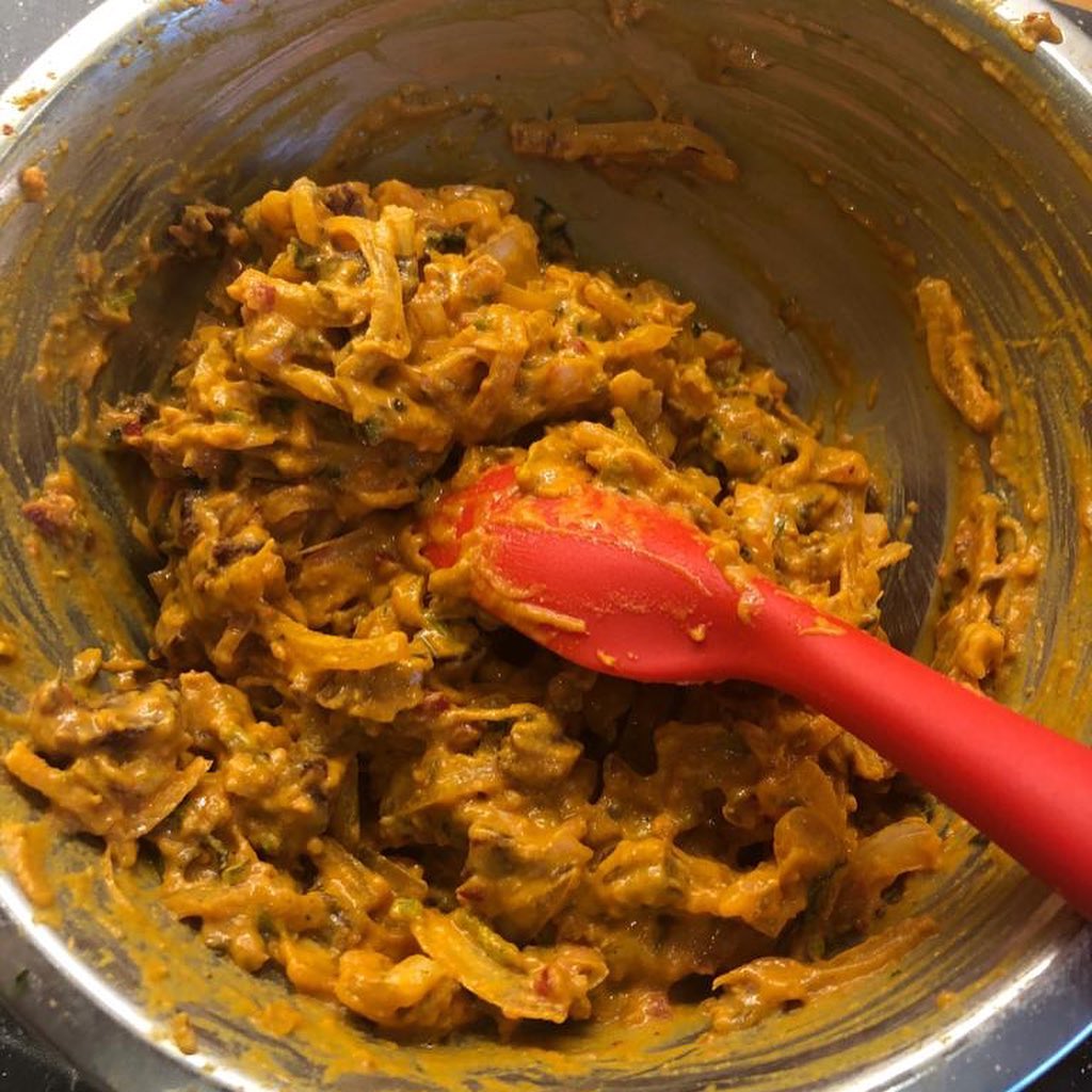 Crispy Vegetable Pakoras with Mint Raita
