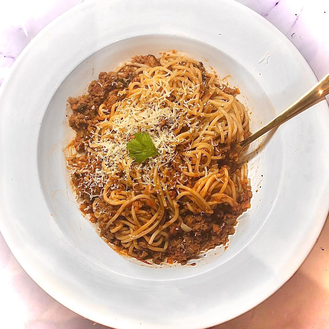 Vegan Spaghetti Bolognese with Soja Mince and Mushrooms
