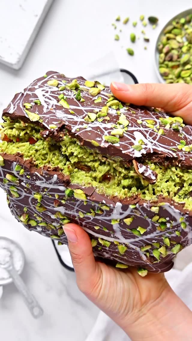 Vegan Gluten-Free Dubai Chocolate Date Bark