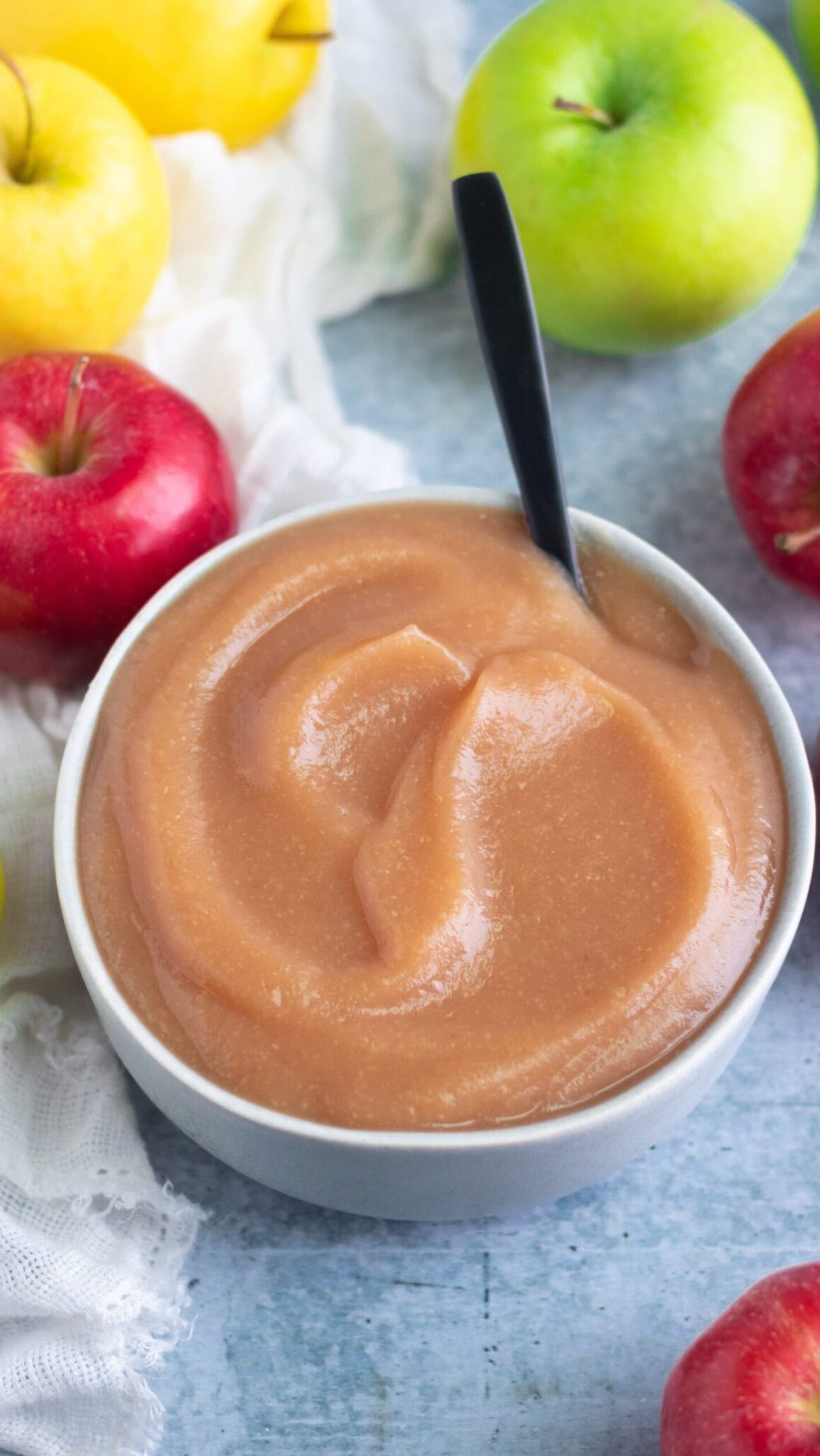 Simple One-Ingredient Applesauce