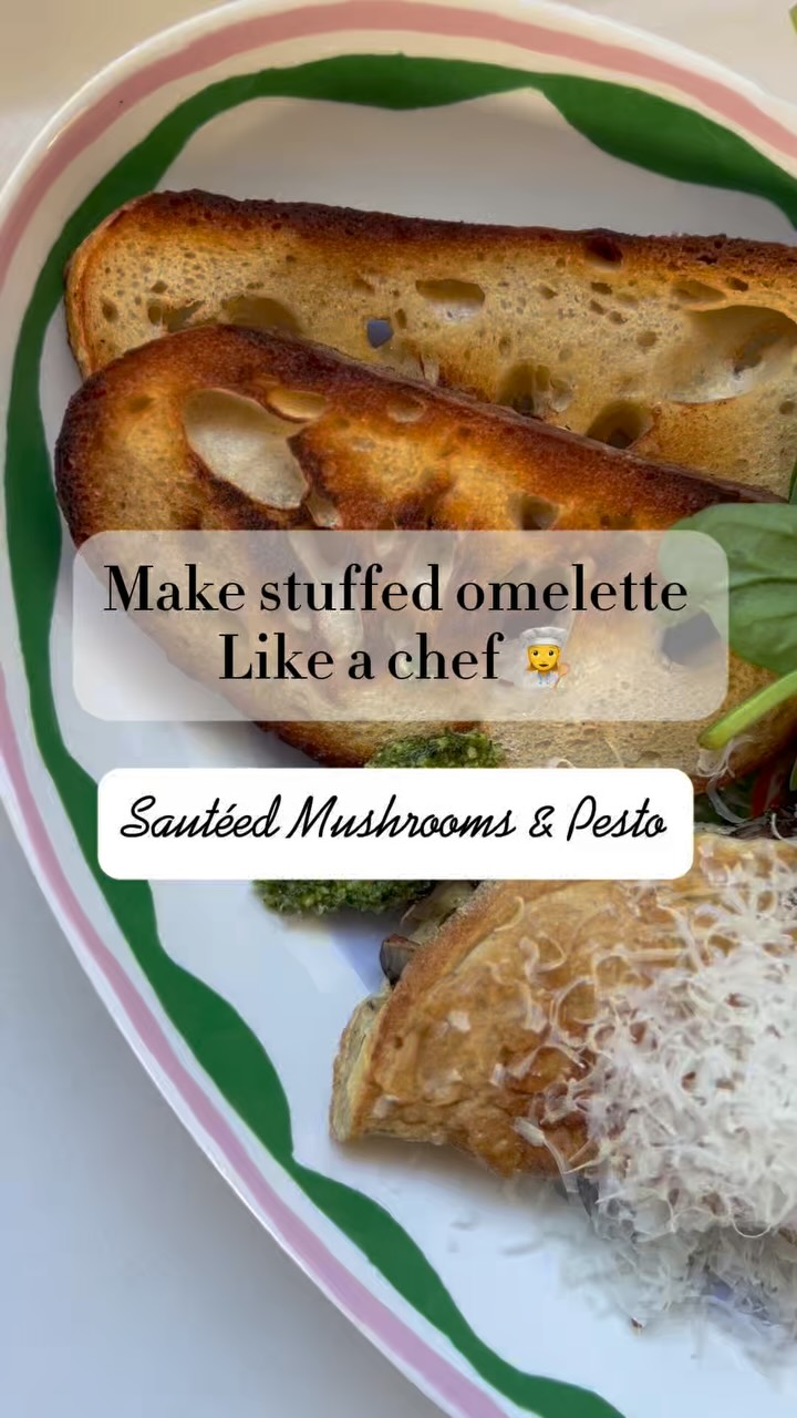Stuffed Omelette with Pesto and Mushrooms