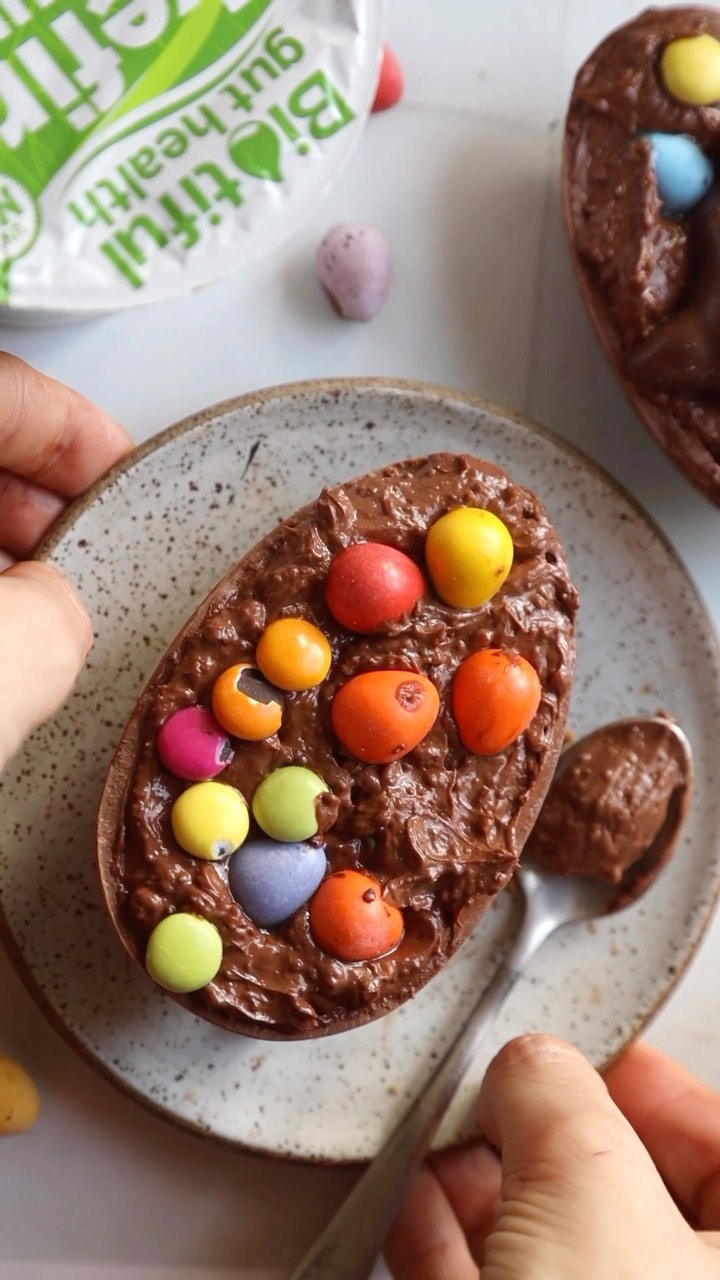 Chocolate Cheesecake Easter Eggs