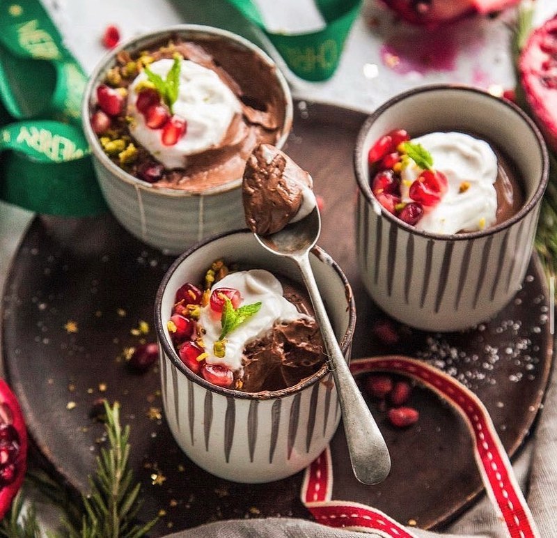 Vegan Chocolate Mousse Pots